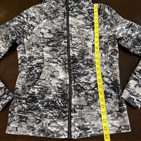 Lululemon Scuba Hoodie Light Cotton Fleece Masked Lace Starlight Black Size 8 - Picture 10 of 12